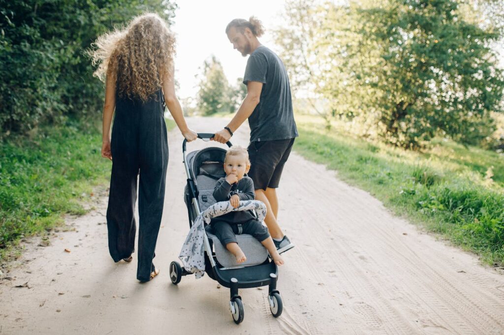 Een ontspannen weekend weg met je baby: zo doe je dat als mama-en-gezin